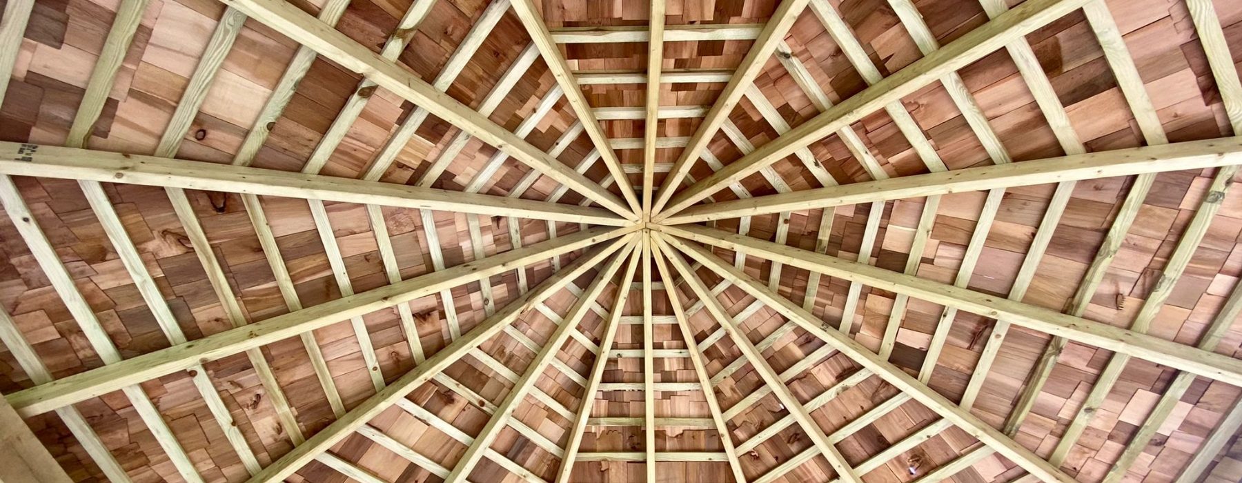 Specialists in English vernacular carpentry:  listed buildings, heritage carpentry & oak frame specialists. 